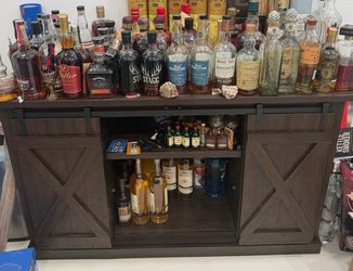 Bar stand