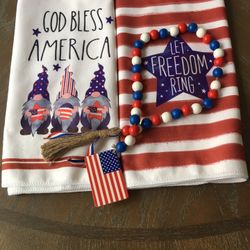 Patriotic Gnome  Towels Set & Flag Bead Garland  New✨
