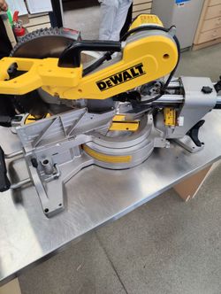 Compound Saw