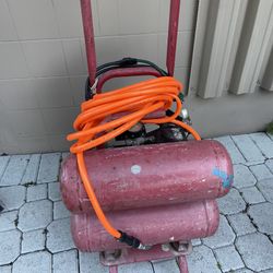 Air Compressor 