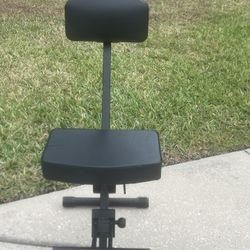 Quick Lok DX-749 Musicians Seat Throne w/Adjustable Height/Footrest/Backrest. Used in good condition with some cosmetic blemishes. These blemishes are