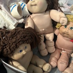 Authentic Cabbage, Patch Kids Originals From The Georgia Factory With Original Clothes All Of Them For $80