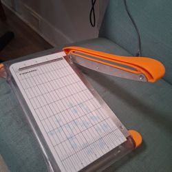 Fiskars Guilitene Scissor Board