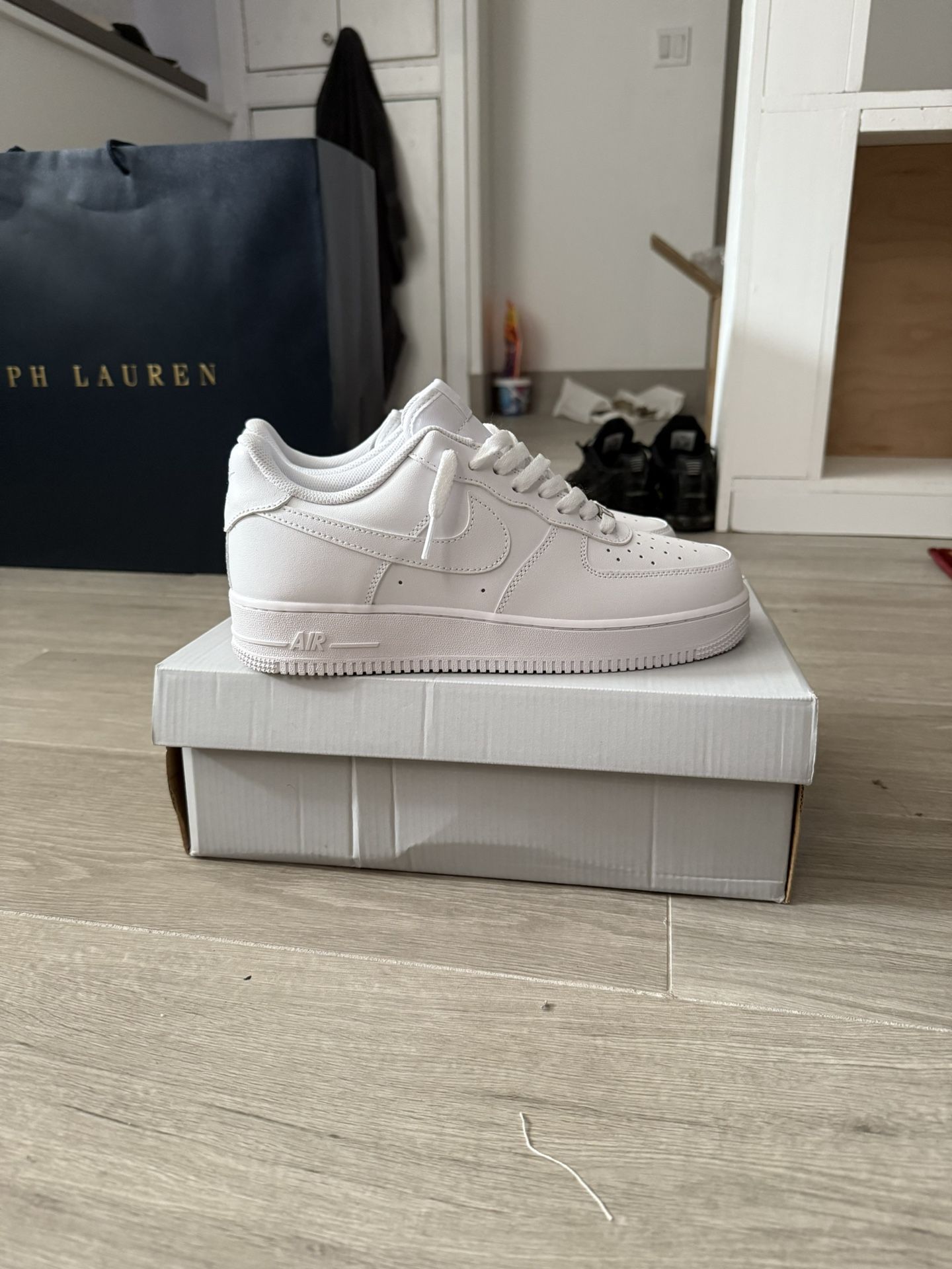 Nike Air Force 1