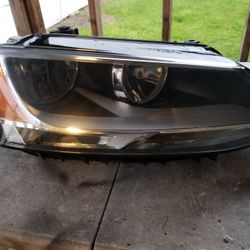 2014 Volkswagen jetta Headlight