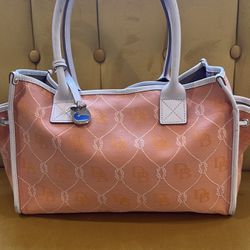 Dooney And Bourke Tote Bag 