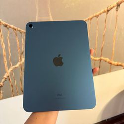 iPad 10th 64GB blue WiFi 