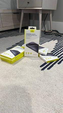 iPhone 15 Pro Max Screen Protectors