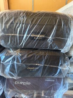 California King Split  Simmons Beautyrest Black Series 3 Plush Pillow Top Mattress 