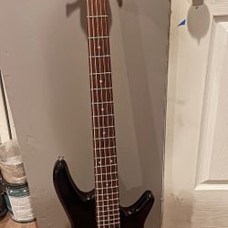 Ibanez Gio 5- String Bass 