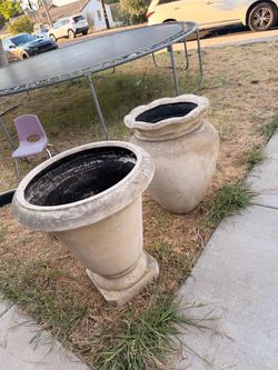 Flower pots