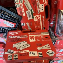 Brand New Milwaukee Mechanic Tool Sets In Stock View Photos For Price And Variety 