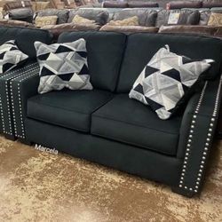 Brand New❇️ Gleston Black Loveseat ✅ Best Price