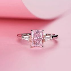 Lt Pink Zircon Silver Ring Size 7