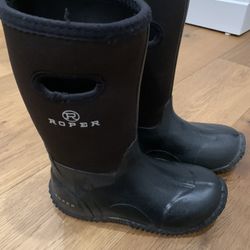 5Y Child’s Roper Rain Boots Great Condition 