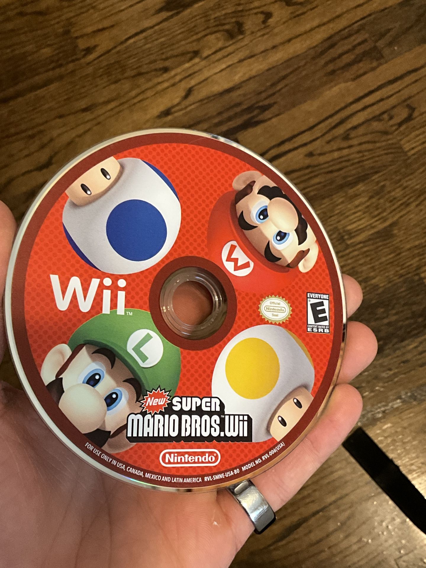 Super Mario Bros Wii Game Disc