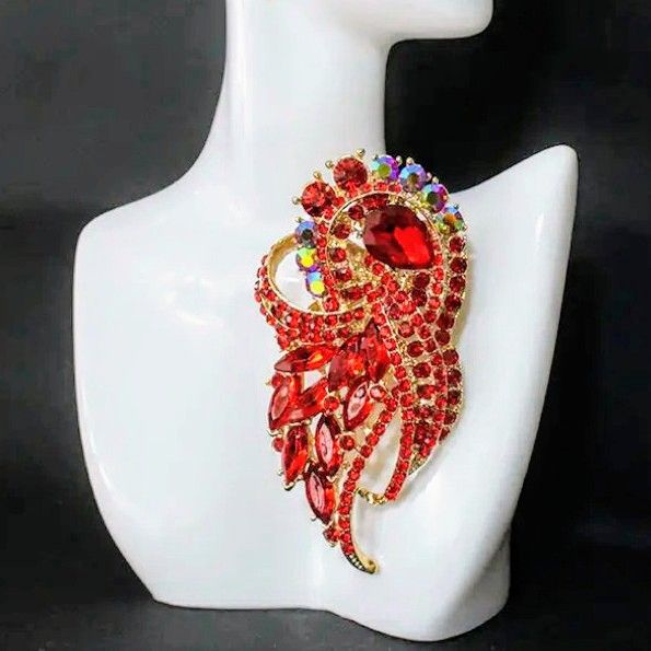 Elegant Red Crystal Rhinestones Brooch