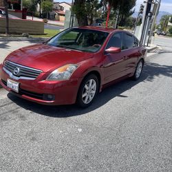 2007 Nissan Altima 2.5 L 4 cylinder.