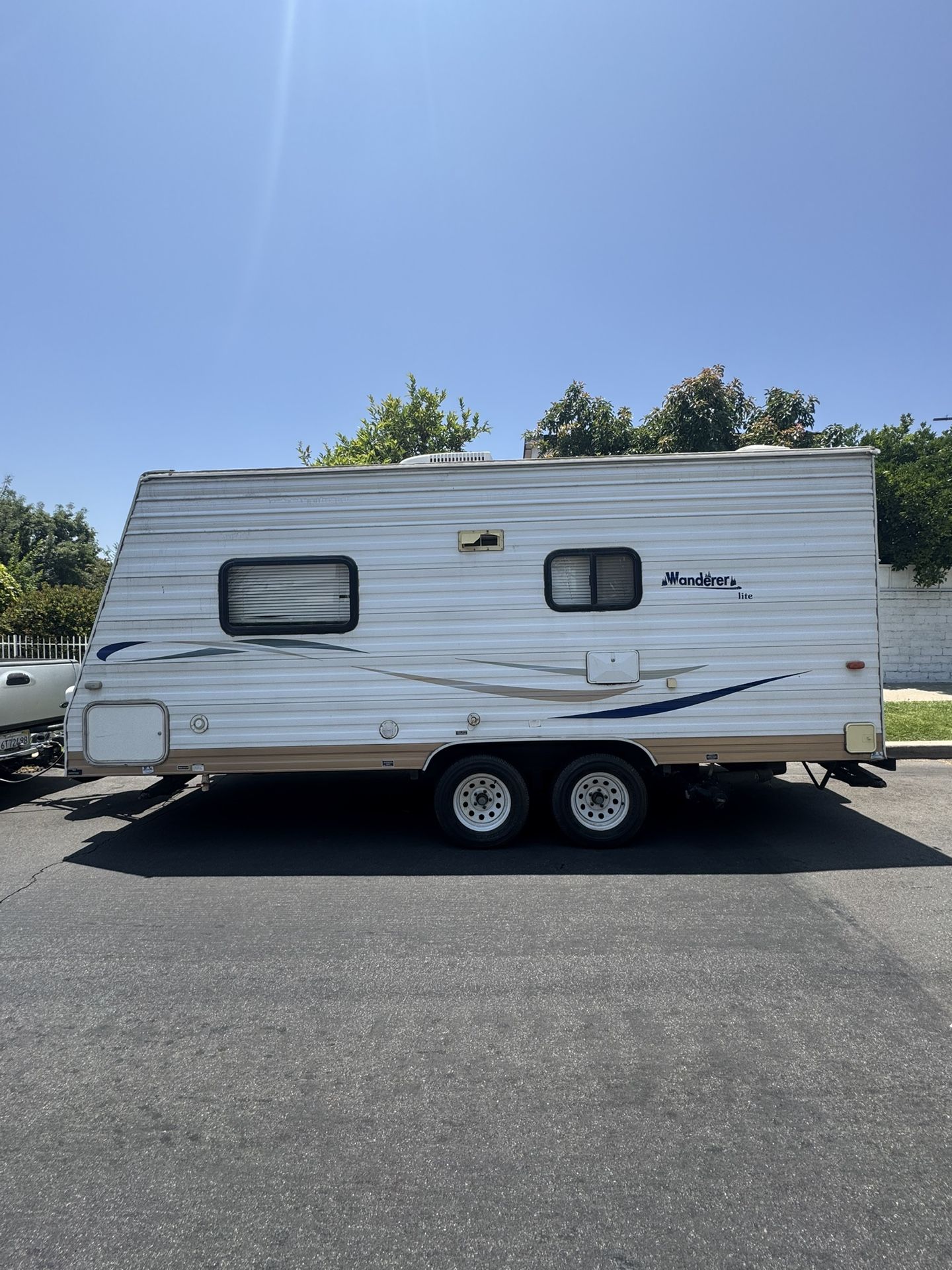 18ft Travel Trailer