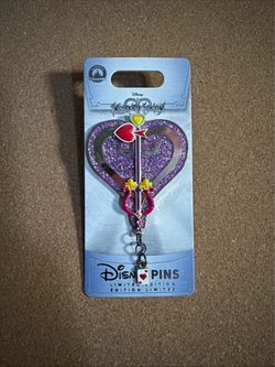 Disney Kingdom Hearts Limited Edition Pin
