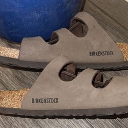 Ladies Birkenstocks.  Fit Size 8.5 Foot