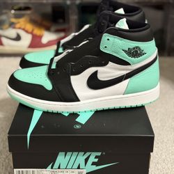 Air Jordan 1 Hi Green Glow DS 10.5