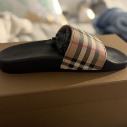Burberry Slides