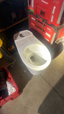 Toto Model CST423SF toilet