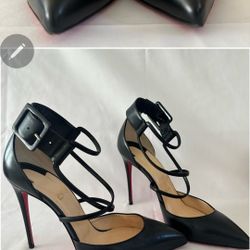 AUTHENTIC CHRISTIAN  LOUBOUTIN Pumps