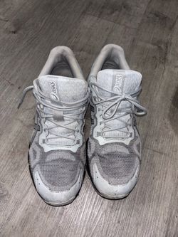 Grey Asics Gel
