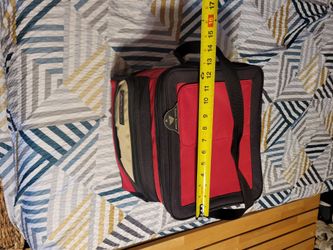 lonchera  Ozark trail  outdoor  en muy buenas condisiones