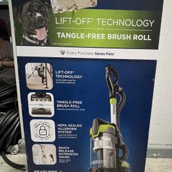 Bissel Allergon Lift Off Vacuum Cleaner