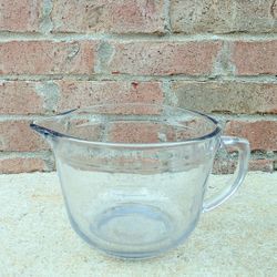 Anchor Hocking (8 Cup-2 Quart) Mixing/Measuring Bowl 