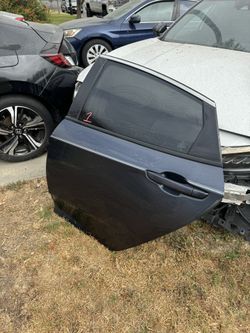 2016 Civic Driver Rear Door