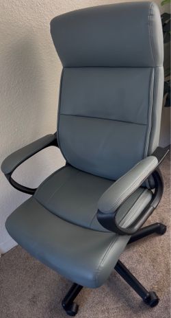 Computer desk chair
