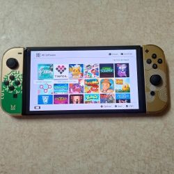 NINTENDO SWITCH OLED with 512GB and Over 100 SWITCH GAMES INCLUDED