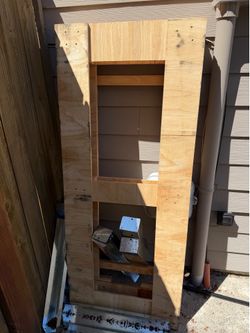 Wood crate