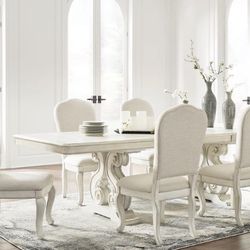 Arlendyne Antique White Dining Table and 6 Chairs