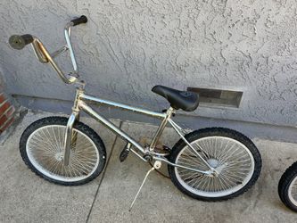 Must Go!! 90s Bmx Bike