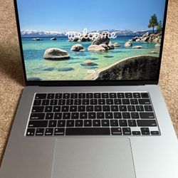 New Apple MacBook Air 15” M4 16GB Ram 256gb AppleCare Plus Eligible 