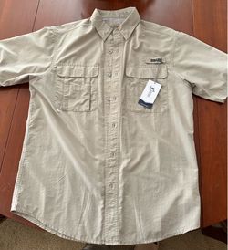 Bass Pro Worldwide Sportsman Beige shirt (Size M)