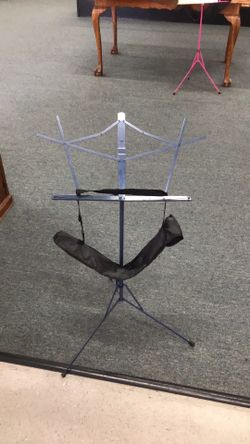 Music Stand 💵  💳  💵  Cash and Card Accepted