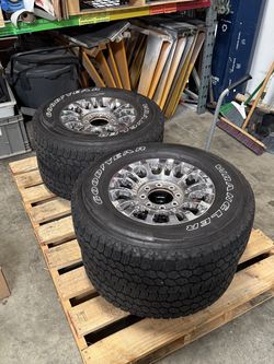 Ford F250 Wheels New !