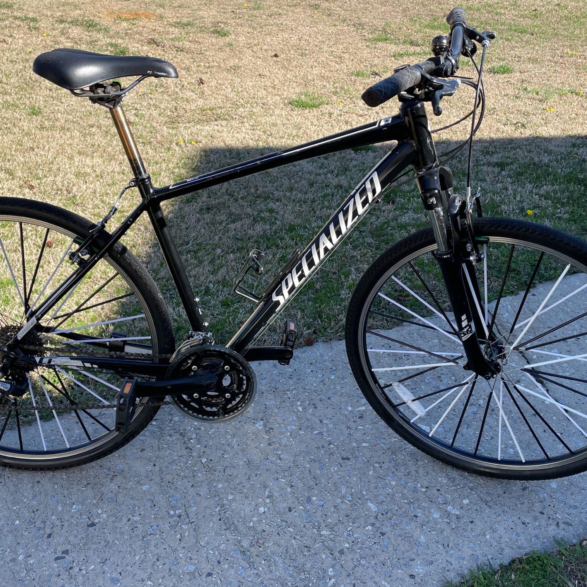 700c Specialized Cross trail Hybrid Bike