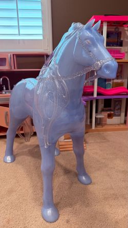 Horse toy
