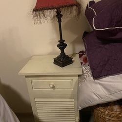 Off white bedroom furniture