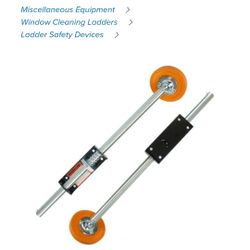 Ladder leveler