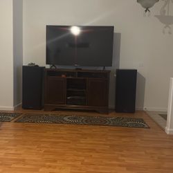 Tv Stand Infinity Speakers 