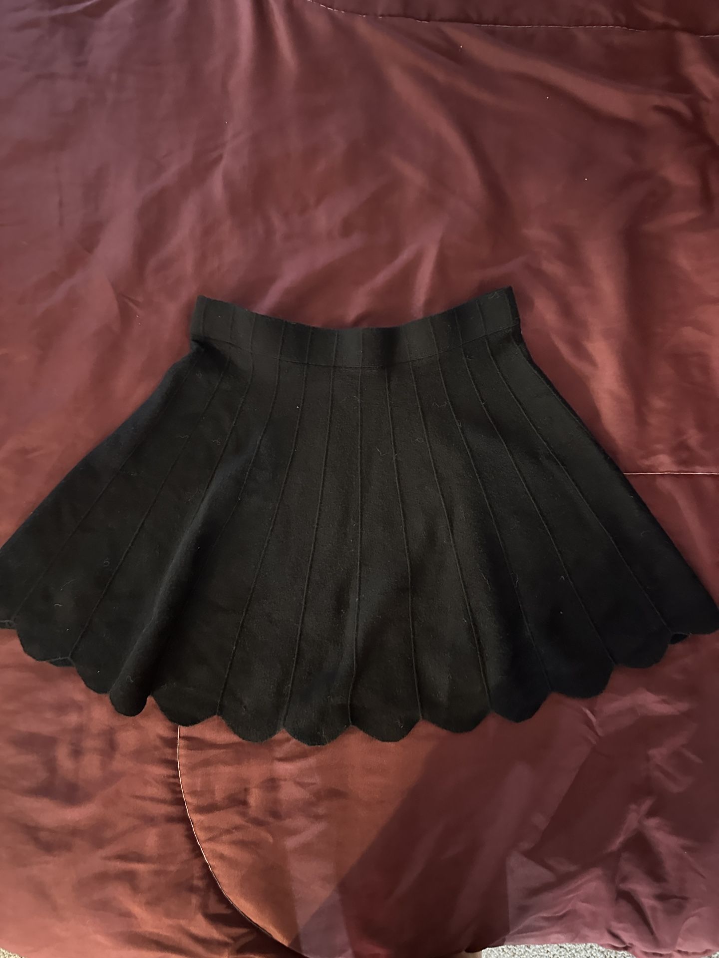 Candies, Black scalloped Skirt, (S)