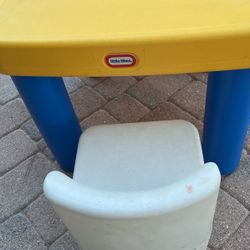 Little tykes Table And 2 Chairs Fits Child 2 - 8/9 Comfortably 